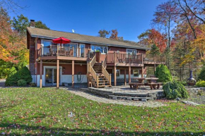 Waterfront Haven on Pines Lake Ski, Swim, and Relax Pocono Pines